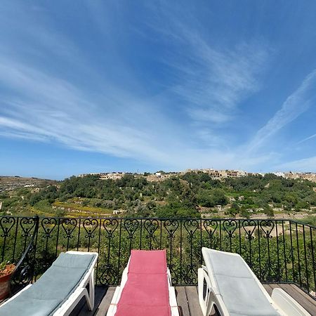 Bed and Breakfast Sunny Gozo Getaway Pool & Easy Check-In Ghajn il-Kbira  Exterior foto